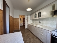 Győr Flat (brick) 12