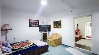 Sükösd Family House 9