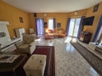 Madaras Family House 10