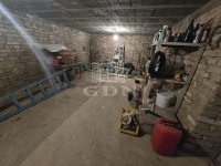 Madaras Family House 44