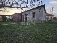 Mélykút Flat (brick) 6