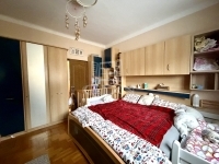 Fót Casa Familiala 31