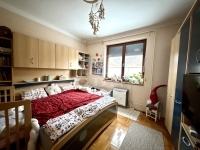 Fót Casa Familiala 32