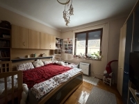 Fót Casa Familiala 1