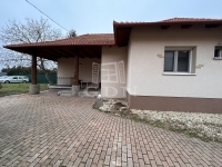 Vânzare casa familiala Komárom, 100m2