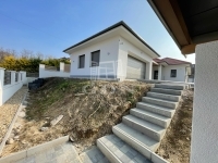 Dunaharaszti Family House 6