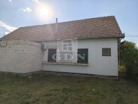 Tass Einfamilienhaus - 29.900.000 HUF