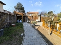 Fót Casa Familiala 21