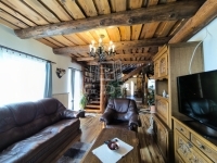 Fót Casa Familiala 6