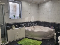 Verkauf einfamilienhaus Budapest XV. bezirk, 334m2