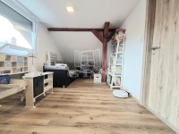 Dunaharaszti Family House 7