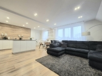 For sale family house Csömör, 350m2