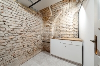 Budapest VI. kerület Büro 18