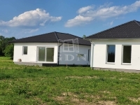 Gencsapáti Family House 10