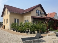 Táplánszentkereszt Family House - 102.491.200 HUF