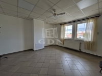 Székesfehérvár Офис 8
