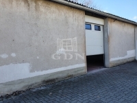 Székesfehérvár 库房 15