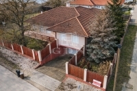 Úrhida 家庭别墅 19