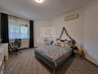 Székesfehérvár Casa Familiala 12