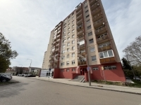 出卖 公寓房（非砖头） Székesfehérvár, 49m2