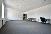 Lovasberény Офис 7