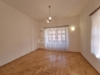 Székesfehérvár Офис 18