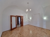 Székesfehérvár Офис 1