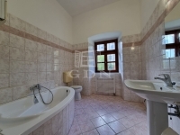 Székesfehérvár Офис 16