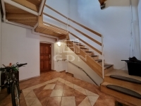 Székesfehérvár Офис 0