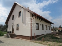 Pákozd 商业用 - 旅游行业 0