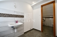 Székesfehérvár 商业用 - 店铺 17