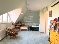 Csömör Family House 12