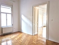 Eladó lakás (téglaépítésű) Budapest V. kerület, 122m2