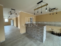 For sale commercial - commercial premises Baja, 110m2