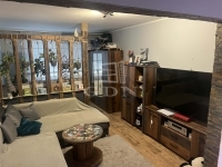 Pétfürdő 公寓房（非砖头） 1