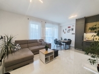 Vânzare primărie Százhalombatta, 101m2