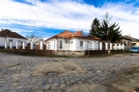 Bag Ikerház 15