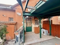 Szigethalom 公寓房（砖头） 0