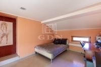 Tárnok Family House 16