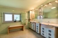 Tárnok Family House 17