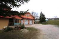 Tárnok Family House 26