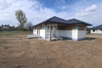 Gyál Family House 0