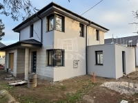 For sale family house Budapest XVI. district, 205m2