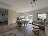 Sülysáp 家庭别墅 2