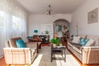 Продается частный дом Érd, 194m2